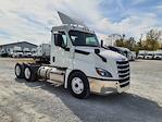 Used 2019 Freightliner Cascadia Detroit DD13 Semi Truck for sale #878273 - photo 4