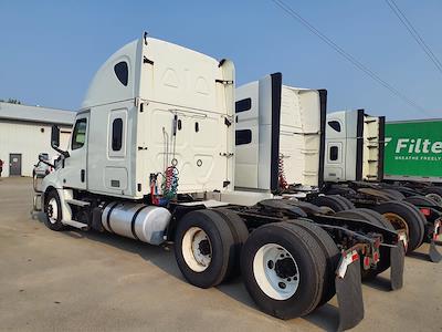 Used 2020 Freightliner Cascadia Detroit Diesel DD15 Semi Truck with Sleeper Cab for sale #878803 - photo 2