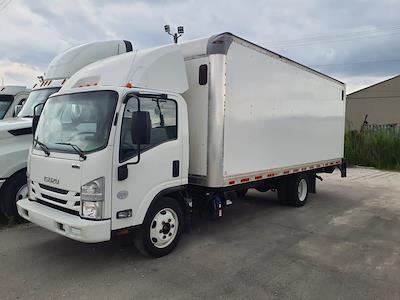 Used 2019 Isuzu NQR Regular Cab Box Truck for sale #897676 - photo 1