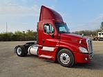 Used 2013 Freightliner Cascadia Detroit DD13 Semi Truck for sale #504941 - photo 4