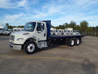 Used 2016 Freightliner M2 106 Conventional Cab Flatbed Truck for sale #660436 - photo 1