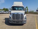 Used 2016 Freightliner Cascadia Cummins ISX12 Semi Truck for sale #663582 - photo 3