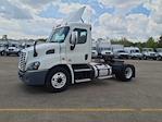 Used 2016 Freightliner Cascadia Cummins ISX12 Semi Truck for sale #663591 - photo 1