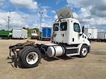 Used 2016 Freightliner Cascadia Cummins ISX12 Semi Truck for sale #663591 - photo 5