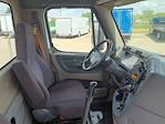 Used 2016 Freightliner Cascadia Cummins ISX12 Semi Truck for sale #663591 - photo 7