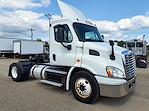 Used 2018 Freightliner Cascadia Detroit DD13 Semi Truck for sale #750676 - photo 4