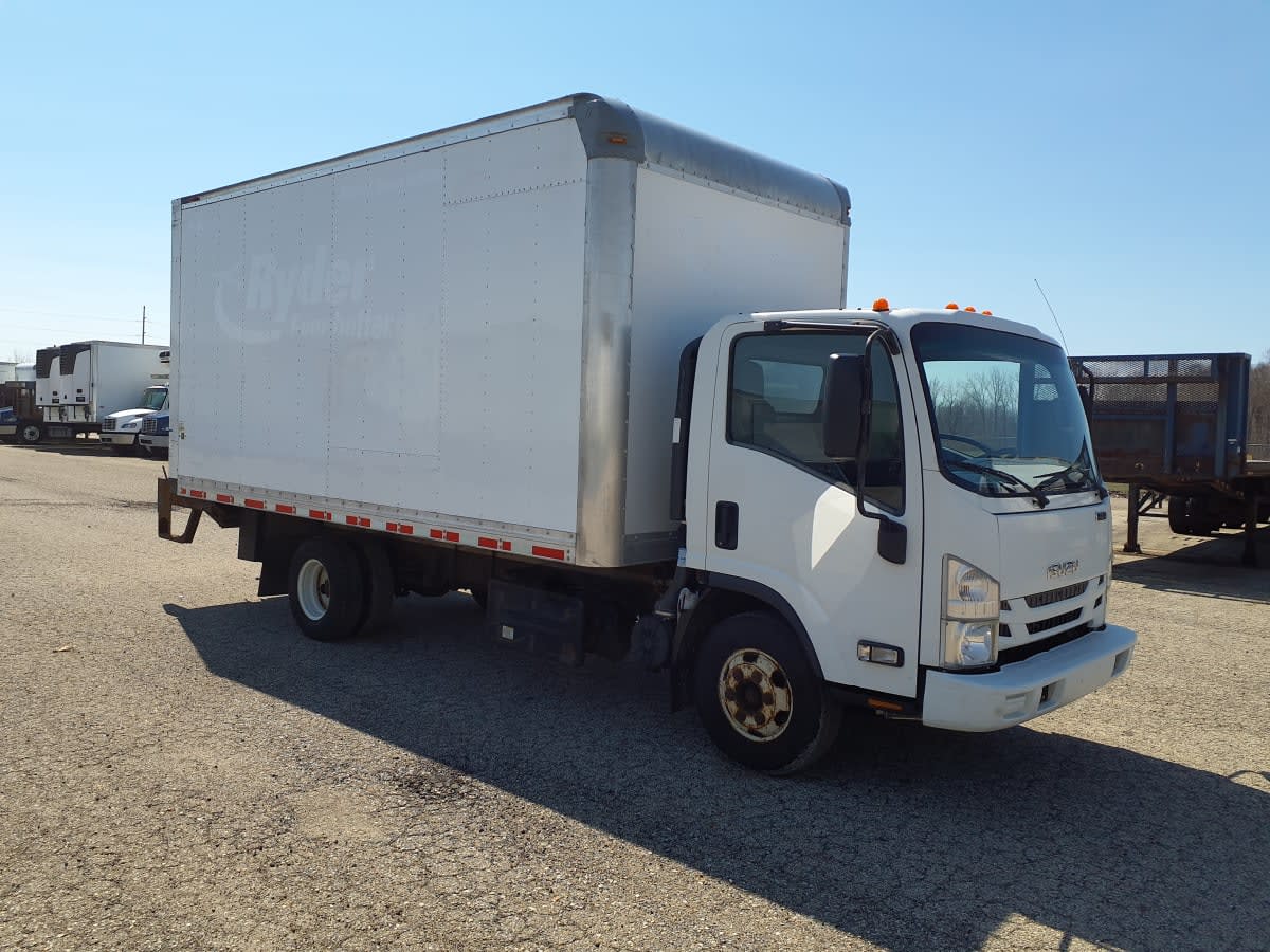Used 2018 Isuzu NPR-HD - photo 6