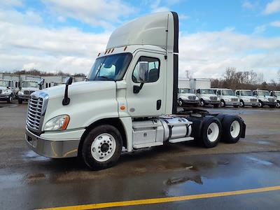 Used 2019 Freightliner Cascadia Detroit DD13 Semi Truck for sale #804220 - photo 1