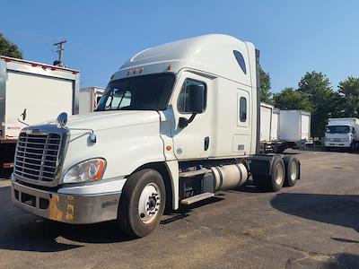 Used 2019 Freightliner Cascadia Detroit Diesel DD15 Semi Truck with Sleeper Cab for sale #866299 - photo 1