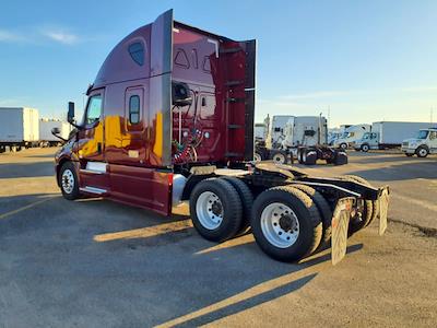 Used 2020 Freightliner Cascadia Detroit Diesel DD15 Semi Truck with Sleeper Cab for sale #875225 - photo 2