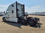Used 2020 Freightliner Cascadia Detroit Diesel DD15 Semi Truck with Sleeper Cab for sale #875452 - photo 2