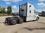 Used 2020 Freightliner Cascadia Detroit Diesel DD15 Semi Truck with Sleeper Cab for sale #875459 - photo 5