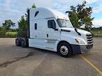 Used 2020 Freightliner Cascadia Detroit Diesel DD15 Semi Truck with Sleeper Cab for sale #875461 - photo 4