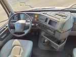 Used 2020 Volvo VNR Volvo D13 Semi Truck for sale #894769 - photo 7