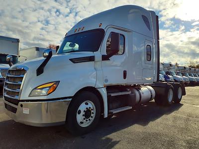 Used 2020 Freightliner Cascadia Detroit Diesel DD15 Semi Truck with Sleeper Cab for sale #894967 - photo 1