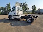 Used 2020 Freightliner Cascadia Detroit DD13 Semi Truck for sale #896054 - photo 2