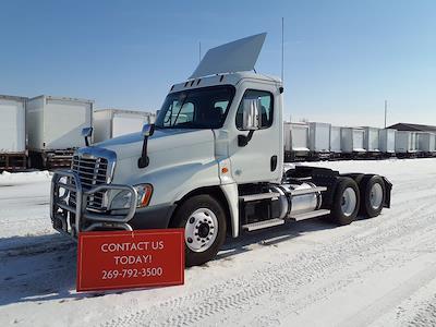 Used 2020 Freightliner Cascadia - photo 1
