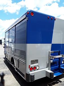 Used 2018 Isuzu NRR Beverage Truck for sale #222531 - photo 2