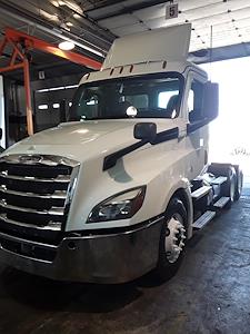 Used 2020 Freightliner Cascadia Detroit Diesel DD15 Semi Truck for sale #243037 - photo 1