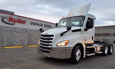 Used 2020 Freightliner Cascadia Detroit DD13 Semi Truck for sale #290990 - photo 1