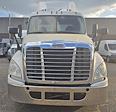 Used 2016 Freightliner Cascadia Cummins ISX Semi Truck for sale #381714 - photo 3