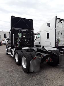 Used 2017 Freightliner Cascadia Day Cab 6x4 Semi Truck for sale #668126 - photo 2