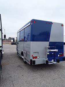 Used 2018 Isuzu NRR Beverage Truck for sale #749468 - photo 2