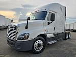 Used 2019 Freightliner Cascadia Detroit Diesel DD15 Semi Truck with Sleeper Cab for sale #862624 - photo 1