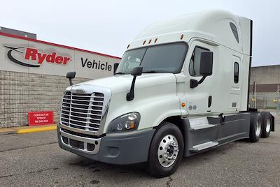 Used 2020 Freightliner Cascadia Detroit Diesel DD15 Semi Truck with Sleeper Cab for sale #877561 - photo 1