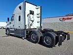 Used 2020 Freightliner Cascadia Detroit Diesel DD15 Semi Truck with Sleeper Cab for sale #877571 - photo 2