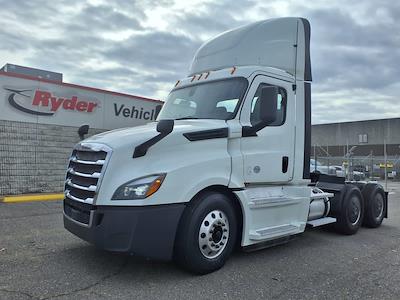 Used 2020 Freightliner Cascadia Detroit DD13 Semi Truck for sale #880131 - photo 1