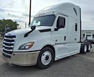 Used 2019 Freightliner Cascadia Detroit Diesel DD15 Semi Truck with Sleeper Cab for sale #881365 - photo 1