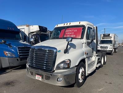 Used 2018 Freightliner Cascadia Cummins X15 Semi Truck for sale #222750 - photo 1