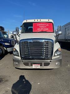 Used 2018 Freightliner Cascadia Cummins X15 Semi Truck for sale #222750 - photo 2