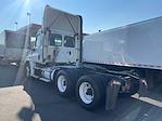 Used 2016 Freightliner Cascadia Detroit DD13 Semi Truck for sale #355261 - photo 2