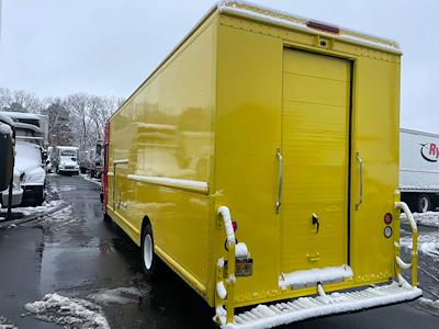 Used 2016 Freightliner MT 55 Step Van / Walk-in for sale #654205 - photo 2