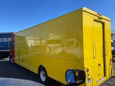 Used 2016 Freightliner MT 55 Step Van / Walk-in for sale #654209 - photo 2