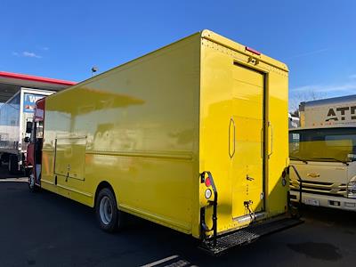 Used 2016 Freightliner MT 55 Step Van / Walk-in for sale #656187 - photo 2