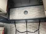Used 2016 Freightliner Cascadia Cummins ISX Semi Truck with Sleeper Cab for sale #660280 - photo 14