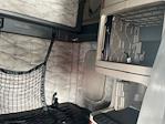 Used 2016 Freightliner Cascadia Cummins ISX Semi Truck with Sleeper Cab for sale #660280 - photo 16
