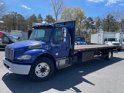 Used 2017 Freightliner M2 106 Conventional Cab Flatbed Truck for sale #669038 - photo 1