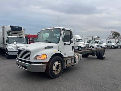 Used 2017 Freightliner M2 106 Conventional Cab Cab Chassis for sale #675734 - photo 1