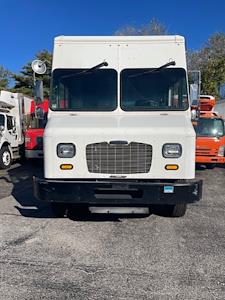 Used 2017 Freightliner MT 55 Step Van / Walk-in for sale #675759 - photo 2