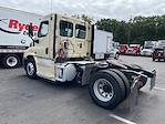 Used 2017 Freightliner Cascadia Detroit DD13 Semi Truck for sale #679887 - photo 2