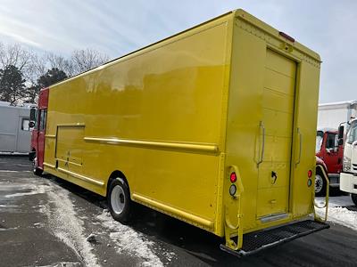 Used 2017 Freightliner MT 55 Step Van / Walk-in for sale #682277 - photo 2