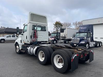 Used 2018 International LT Cummins X15, Signature Semi Truck for sale #744603 - photo 2