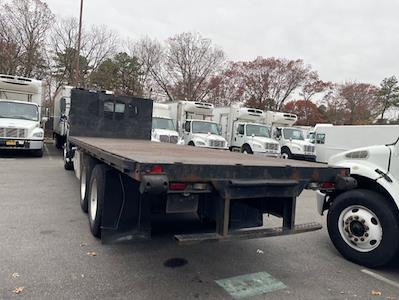 Used 2018 Freightliner M2 106 Conventional Cab Flatbed Truck for sale #754929 - photo 2