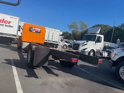 Used 2018 Hino 268A Single Cab Cab Chassis for sale #771368 - photo 2