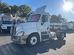 Used 2018 Freightliner Cascadia Detroit DD13 Semi Truck for sale #788975 - photo 1