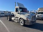 Used 2018 Freightliner Cascadia Detroit DD13 Semi Truck for sale #788975 - photo 4